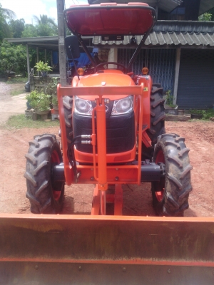 คูโบต้าL47 ปี56เจ้าเดียวมือเดียว 521ชั่วโมงสวยกิ๊บ. อุปกรณ์3อย่างจอบหมุนดันหน้าผานหลัง คูโบต้าL47 ปี56เจ้าเดียวมือเดียว 521ชั่วโมงสวยกิ๊บ. อุปกรณ์3อย่างจอบหมุนดันหน้าผานหลัง