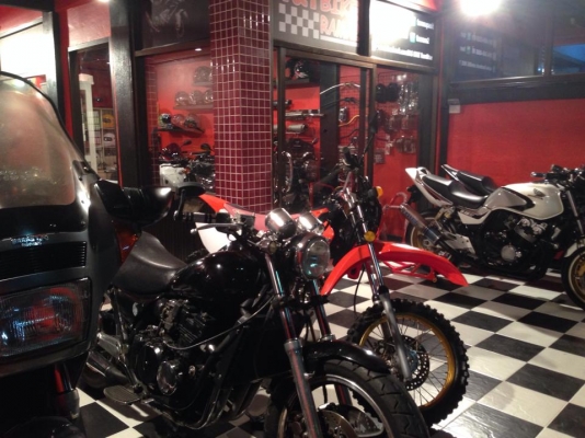 T&amp;T BIKE RAMA2  รับซื้อBIGBIKE ทุกรุ่น ให้ราคาจนคุณพอใจพร้อมจ่ายเงินสดทันที