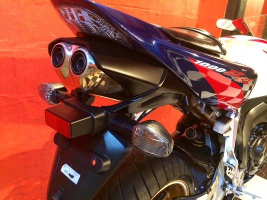 T&amp;T BIKE RAMA2 ขายราคาเพียง 198000 ฿ HONDA CBR1000 ปี2007 อินวอย สพม.ครบ รถสวยใสแฟริ่งแท้สีสวยเครื่องดี เซอร์วิสมาครบคับ