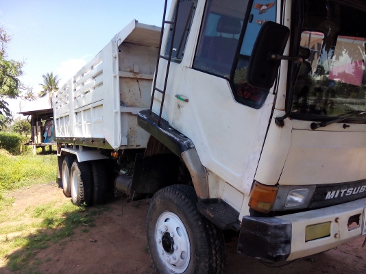 ขายด่วน ฟูโซ่ 527 สองเพลา ดั้ม สภาพพรอ้มใช้