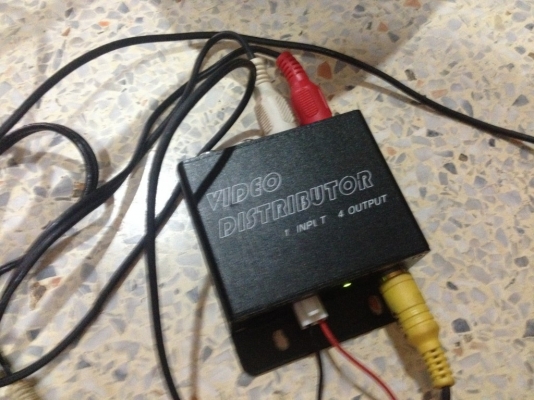 จอหมอน9นิ้วเป็นมอนิเตอร์ของเก่าญี่ปุ่น2ตัวสภาพตามรูป