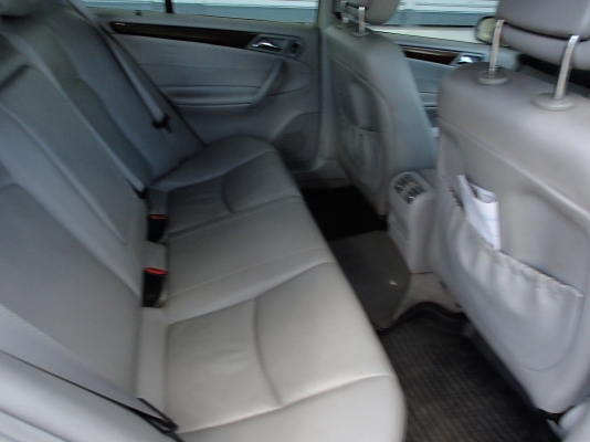 ขาย BENZ C180 โฉมตาถั่วสวยๆครับรถบ้าน (เจ้าของขายเอง ลด 580000 NOป้ายประมูลจดทะเบียนปกติให้ สนใจต่อรองได้ครับ ขาย BENZ C180 โฉมตาถั่วสวยๆครับรถบ้าน (เจ้าของขายเอง ลด 580000 NOป้ายประมูลจดทะเบียนปกติให้ สนใจต่อรองได้ครับ