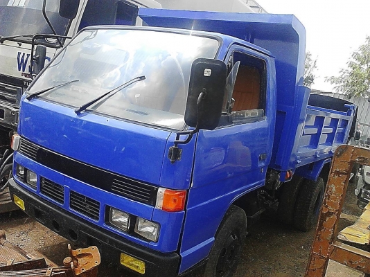 ขายดั๊ม ISUZU NKR115แรงม้า สภาพสวยพร้อมใช้ ราคาต่อรองได้ ติดต่อได้ที่คุณ อ๊อฟ พิจิตร 086-737-9991