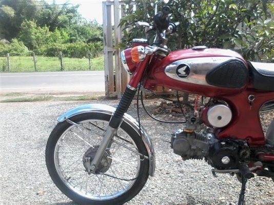 ขาย Honda S90 มีเล่มไม่โอนเครื่องเวฟแซดโครงดีเครื่องดีสีสวยระบบไฟออกหมดรถพร้อมใช้ ขาย 16500 บาท