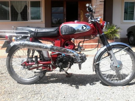 ขาย Honda S90 มีเล่มไม่โอนเครื่องเวฟแซดโครงดีเครื่องดีสีสวยระบบไฟออกหมดรถพร้อมใช้ ขาย 16500 บาท