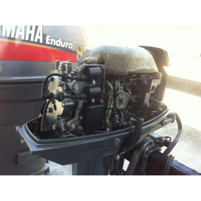 ขายเครื่องยนต์เรือมือสองญี่ปุ่น Yamaha 25แรงม้า 2จังหวะ นำเข้าเองจากญี่ปุ่น