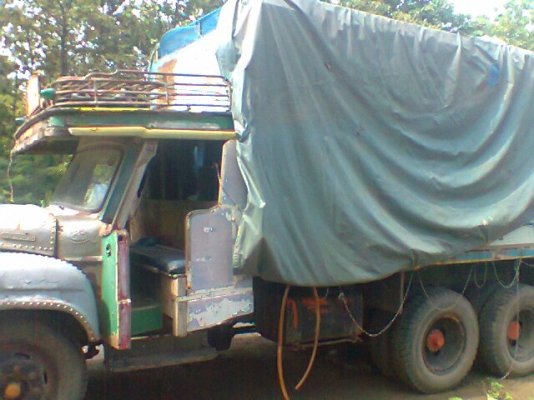 ขาย10ล้อ หัวยาวดั๊ม 1 เพลา สภาพสวยพร้อมใช้ ราคาต่อรองได้ ติดต่อได้ที่คุณ อ๊อฟ พิจิตร 086-737-9991