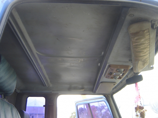 ขายหกล้อ Isuzu 195 แรงม้า  6 เมตร ราคา 490000บาทไฟแนนท์จัดได้ 400000 บาทโทร. 0892406621