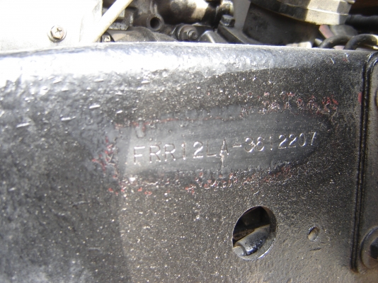 ขายหกล้อ Isuzu 195 แรงม้า  6 เมตร ราคา 490000บาทไฟแนนท์จัดได้ 400000 บาทโทร. 0892406621