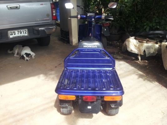 ป๊อป3ล้อ 50 cc. honda gyro up