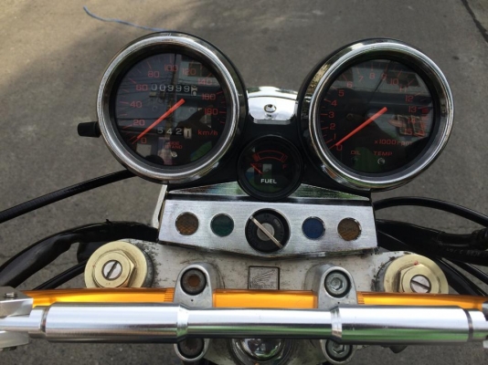 CB 400 ปี98 VS สพม พร้อมออกทริปเลยครับ CB 400 ปี98 VS สพม พร้อมออกทริปเลยครับ