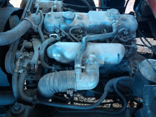 รถบรรทุก 4 ล้อ ISUZU