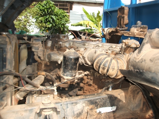 ขายรถบรรทุกเทลเลอร์ 10 ล้อ 2 เพลา มิตชู 527 TD เกียร์ 10 สปีด เครื่องยนต์ 6D16 195 แรงม้า เครื่องยนต์สภาาพดีมาก คัตซีสวย สภาพพร้อมใช้งาน ทะเบียนพร้อมโอน