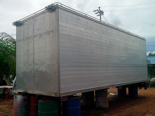 ด่วน!!ขายตู้เย็นแช่แข็ง 6 ล้อ มือสองสภาพดี