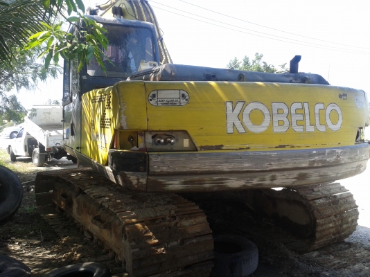 KOBELCO SK200 MARK/// 3 เอกสารอินวอย รถเครื่องดี ปั๊มใช้ได้ รถจอดไม่ได้ใช้งาน เจ้าของต้องการขาย สู้ราคาเท่าไรต่อรองมา ขายได้ขาย โทร.087-2976734