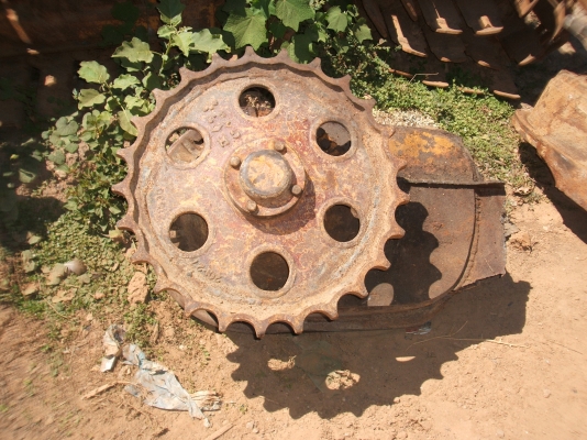 ขายตัวเดินแทรกเตอร์ แปลงเป็นสามเพลา สภาพเฟืองดี ลูกปืนดี รับประกัน ห้องตัวเดินดี