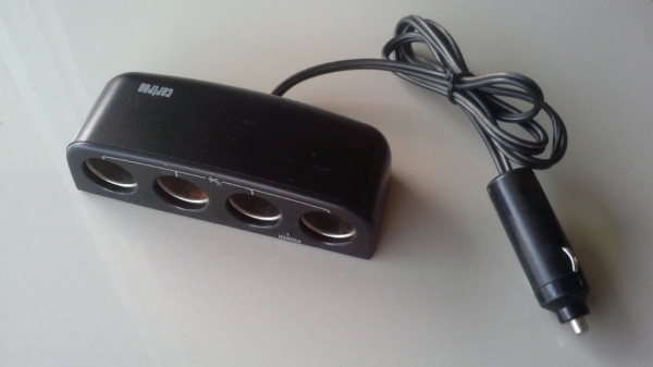 กล่องพ่วงต่อที่จุดบุหรี่ มือสองญี่ปุ่น สภาพสวย ใช้งานแจ่มๆ กล่องพ่วงต่อที่จุดบุหรี่ มือสองญี่ปุ่น สภาพสวย ใช้งานแจ่มๆ