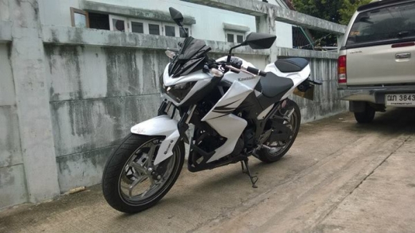 Z250 สภาพเหมือนใหม่ แต่งสวยสุดๆ ทะเบียนสวย คุ้มราคา จัดส่งได้จ้า