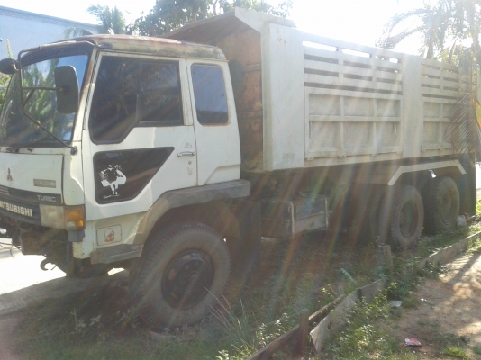 10ล้อดั้มพ์ 2เพลา MITSUBISHIเทอร์โบว์ 220แรงม้า รถเครื่องดี คัทซีสวย สภาพเดิมๆ เอกสารพร้อม โทร.087-2976734