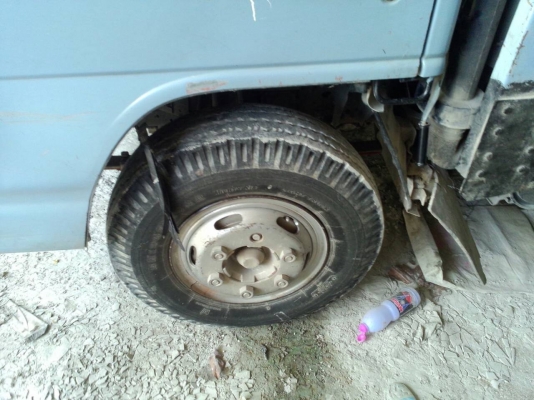 6ล้อ NPR120แรงม้า ปี38 เครื่องฝาดำ กะบะยาว 4.30 ม. ราคาต่อรองได้ เอกสารพร้อม คัทซีสวย 087-2976734