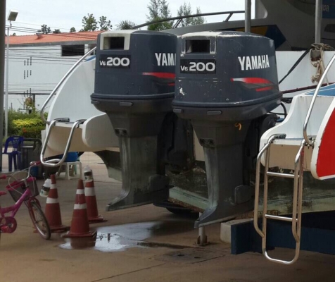 ขายด่วนเครื่องเรือเร็ว ยามาฮ่า 200 แรง ขายด่วนเครื่องเรือเร็ว ยามาฮ่า 200 แรง