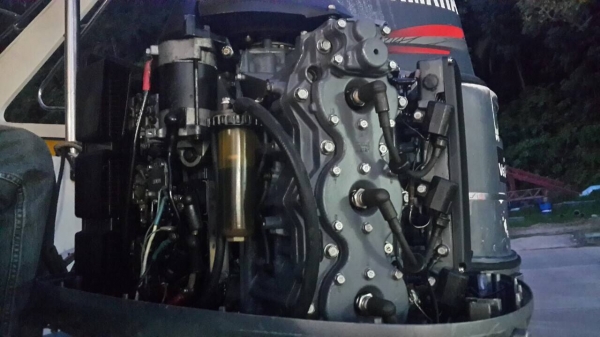 ขายด่วนเครื่องเรือเร็ว ยามาฮ่า 200 แรง ขายด่วนเครื่องเรือเร็ว ยามาฮ่า 200 แรง