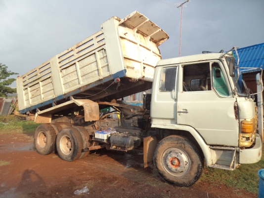 ขายถูกๆ 495000 บาท รถฮีโน่ดั้ม10ล้อ2เพลาZMเครื่องEK100