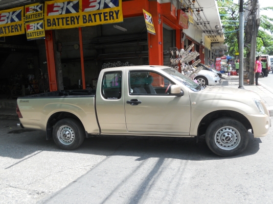 ขายรถกะบะ อีซูซุ 2.5 SX ขายรถกะบะ อีซูซุ 2.5 SX