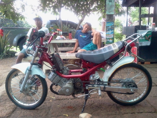 ขาย ชิปปี้เครื่องโซนิค 125 ไม่มี ท.บ สภาพดีขี่ได้ปกติ ค่าตัว 11500 บาท ขอด่วนๆ สนใจสอบถาม 089-8054390 โอ๋ ลพบุรี