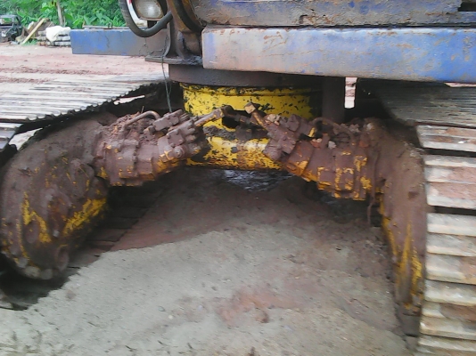 ขาย แบคโฮเล็ก Komastsu pc60-1 สภาพพร้อมใช้