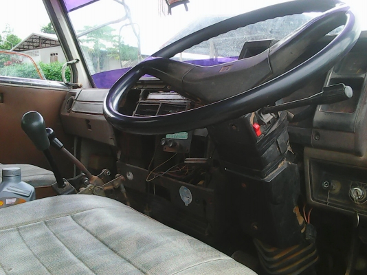 ขายสิบล้อสองเพลาดั้มพ์ อีซูสุ หัวจัมโบ้คัสซีหัวยาวช่วงล่างจัมโบ้ใหญ่