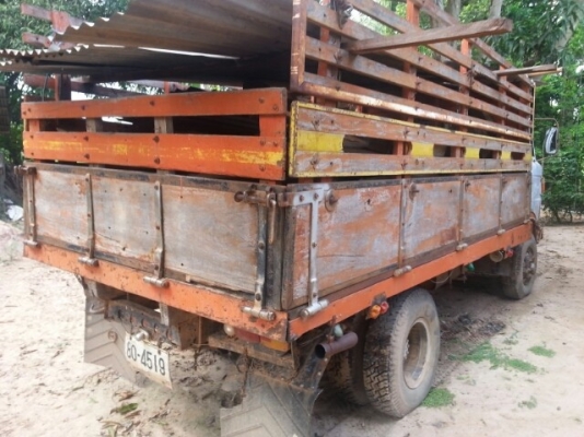 ขายHINO KM310 เครื่องดี ช่วงล่างใหญ่F หน้าหลัง สภาพพร้อมใช้งาน เหมาะเอาไปทำดั้ม สนใจโทร 090-8588220คุณนะ หรือ www.truck.in.th/498 ID:narong498