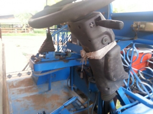 ขายรถอีแต๋น6ล้อ เครื่องRT140 PLUS เครื่องดี แคชซีสวย สภาพพร้อมใช้งาน เอกสารพร้อมโอน สนใจโทร 090-8588220คุณนะ ID:narong498 หรือ www.truck.in.th/498