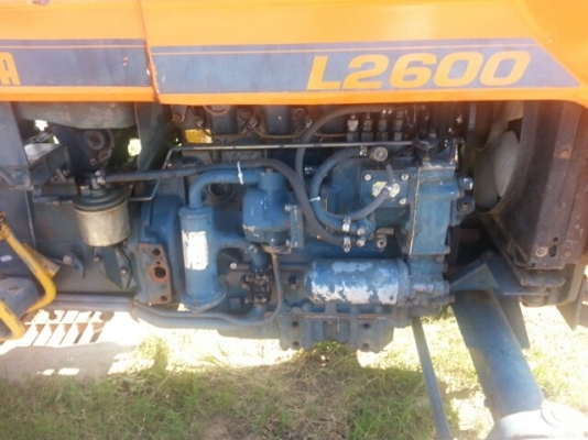 ขายรถไถ L2600 สภาพพร้อมใช้งาน เครื่องดี อุปกรณ์ผานหลัง สนใจโทร 090-8588220คุณนะ ID:narong498 หรือ www.truck.in.th/498