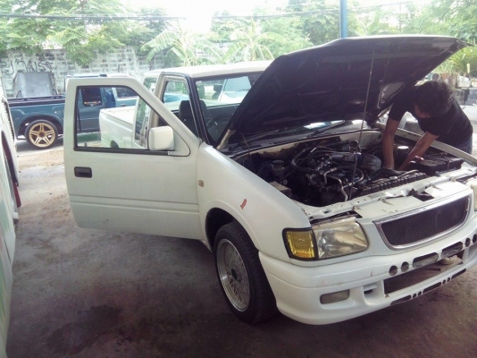 ขายด่วนอีซุซุด้าก้อนแค็ปรถปี 2545ครัฟ