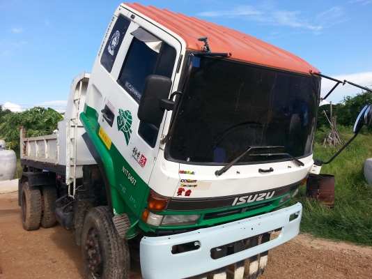 ขายดั้ม ISUZU ร็อกกี้175แรง พ.เพาเวอร์ เบรกทิฟฟี่ ภายในสวย แอร์เย็น ระบบไฟฟ้าครบ สโลอินเตอร์ เครื่องดี แคชซีสวย ยาง900ขอบ20 กระบะยาว3.80ม. กว้าง2.15ม. สูง50ซม. สภาพพร้อมใช้งาน เอกสารพร้อมโอน ราคา640,000 สนใจโทร 090-8588220คุณนะ