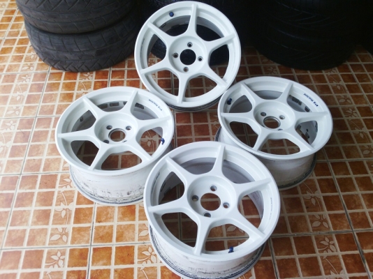 P1แท้ japan15"4.100 et38x7"(ขาย19,500.บ)สภาพสวยๆ ไล้รอยเบียด**ไล้รอยคู้ดหน้าแม็ก !