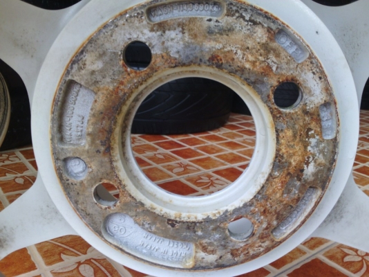 P1แท้ japan15"4.100 et38x7"(ขาย19,500.บ)สภาพสวยๆ ไล้รอยเบียด**ไล้รอยคู้ดหน้าแม็ก !