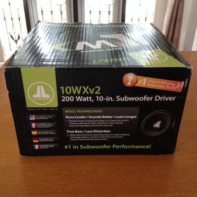 ซับวูฟเฟอร์ของค่าย JL Audio ขนาด 10 นิ้ว WXv2 ซับวูฟเฟอร์ของค่าย JL Audio ขนาด 10 นิ้ว WXv2