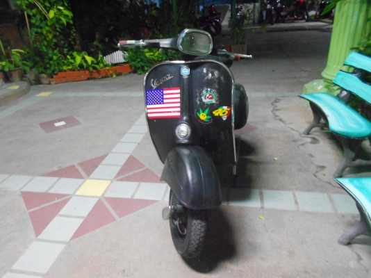 Vespa Sprint หน้าเหลี่ยม 150cc