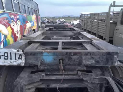 ขายถูกๆๆครับ ลูกพ่วง 2 คาน  ถอดเต้าปูนออกเหลือแต่โครง ครับ ล้อครบ 8 ล้อเอกสารพร้อมครับ