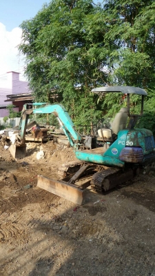 ขายแบคโฮ pc20-7