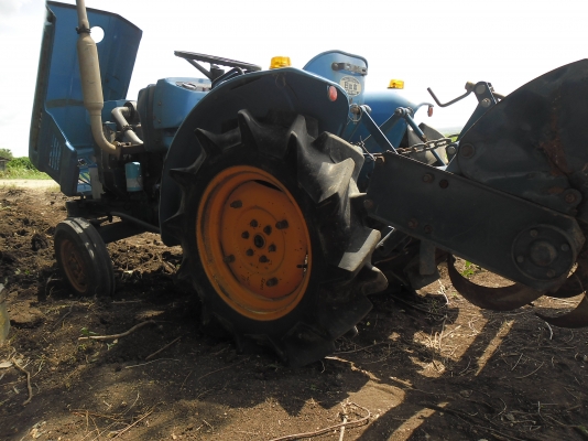 ขาย รถไถ Hinomoto E 14 พร้อมโรตารี่ 1.20 เมตร