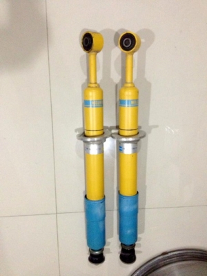 โช็ค BILSTEIN คู่หน้า FORTUNER ใช้งานได้ตามปกติ กดขึ้นปกติ ตจว ส่งได้