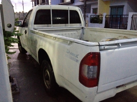 D-max 2006 2.5 คอมม่อนเรล รถบางๆ เครื่องดี หน้าตาเดิมสุด D-max 2006 2.5 คอมม่อนเรล รถบางๆ เครื่องดี หน้าตาเดิมสุด