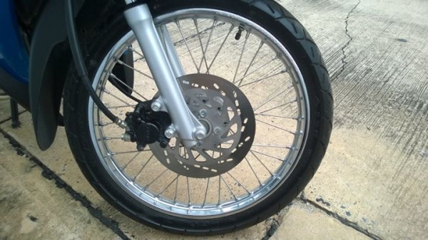 Shooter สตาร์ทมือ วิ่ง 4000 ใหม่กริ๊บๆ ขายถูกๆ ต่อรองได้ Shooter สตาร์ทมือ วิ่ง 4000 ใหม่กริ๊บๆ ขายถูกๆ ต่อรองได้