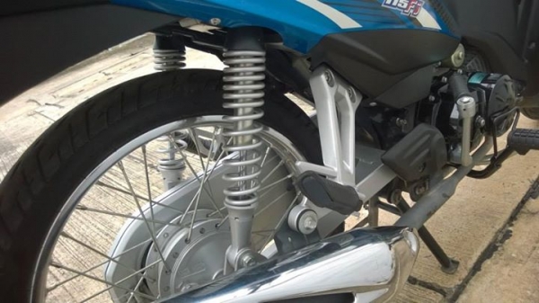 Shooter สตาร์ทมือ วิ่ง 4000 ใหม่กริ๊บๆ ขายถูกๆ ต่อรองได้ Shooter สตาร์ทมือ วิ่ง 4000 ใหม่กริ๊บๆ ขายถูกๆ ต่อรองได้