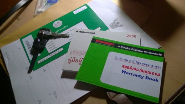 Z250 2014 วิ่ง 2000 สภาพถอยจาก Showroom ส่งฟรีทั่วไทย ต่อรองได้ Z250 2014 วิ่ง 2000 สภาพถอยจาก Showroom ส่งฟรีทั่วไทย ต่อรองได้