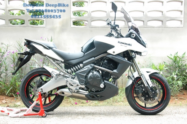 ขาย Kawasaki Versys 650 ABS ปี 2011 ทะเบียน Book service  เอกสารพร้อมโอน
