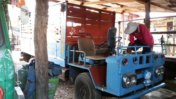 ***ขายแล้วครับขอบคุณ Truck2hand ขายแต๋น4ล้อ แปลงจาก4ล้อกลางISUZU ELF74 เครื่อง/เกียร์ ISUZU 85HP เกียร์สั้นสาย มีเกียร์ฝาก เครื่องดีสตาร์ทติดง่าย แรงดี แห้งดี เกียร์ดีเข้าง่ายไม่หลุด ช่วงล่างเดิม คานหน้า-เฟืองท้าย/คัสซี ELF คัสซีดีเดิม มีตามด แต่ไม่ขาดไม่